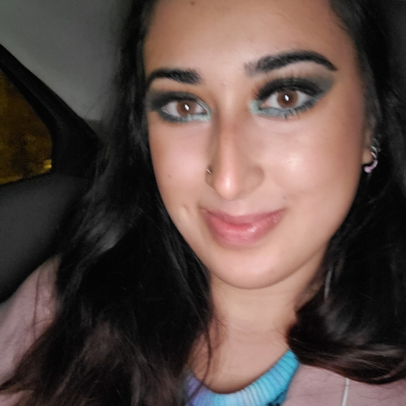 Meet me! Aami!!!😊😊😊 - Picture 3 of 5